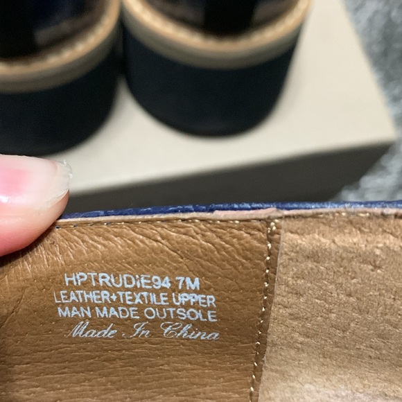 Donald Pliner Trudie Loafer - Picture 8 of 16